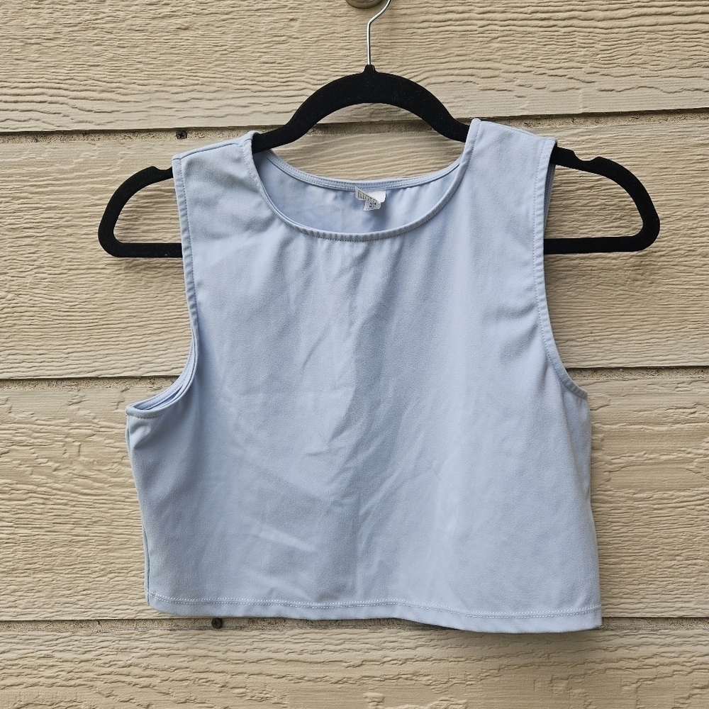 Yogalicious fitted cropped tank top light blue size large